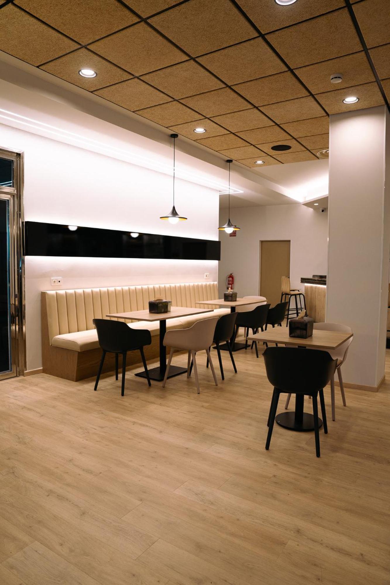 Hospedium Hotel Triana Miajadas エクステリア 写真